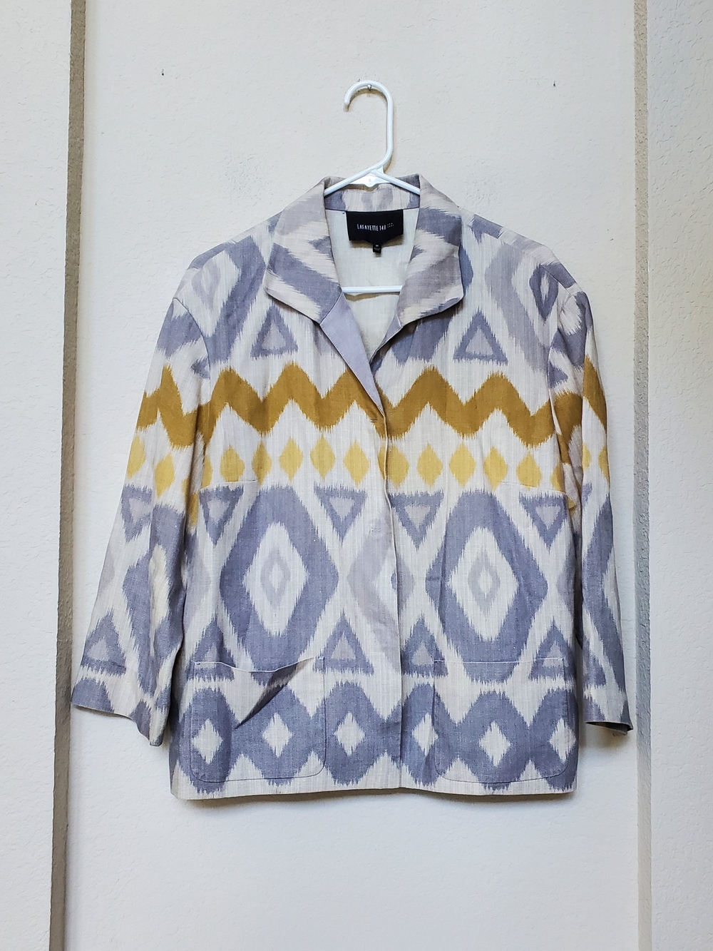 Lafayette 148 New York Linen Geometric Ikat Blazer.  Size Medium
